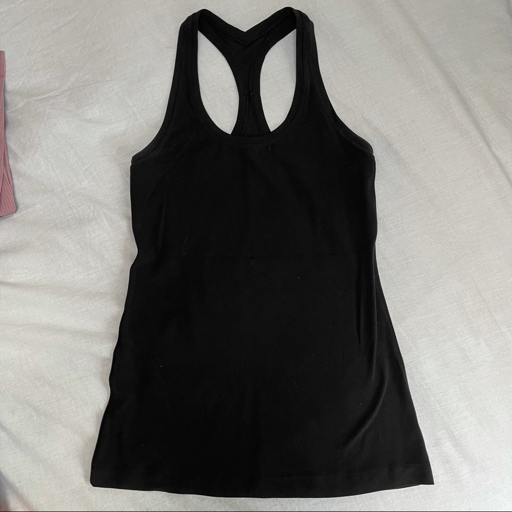 Lulumeon black tank top size 6